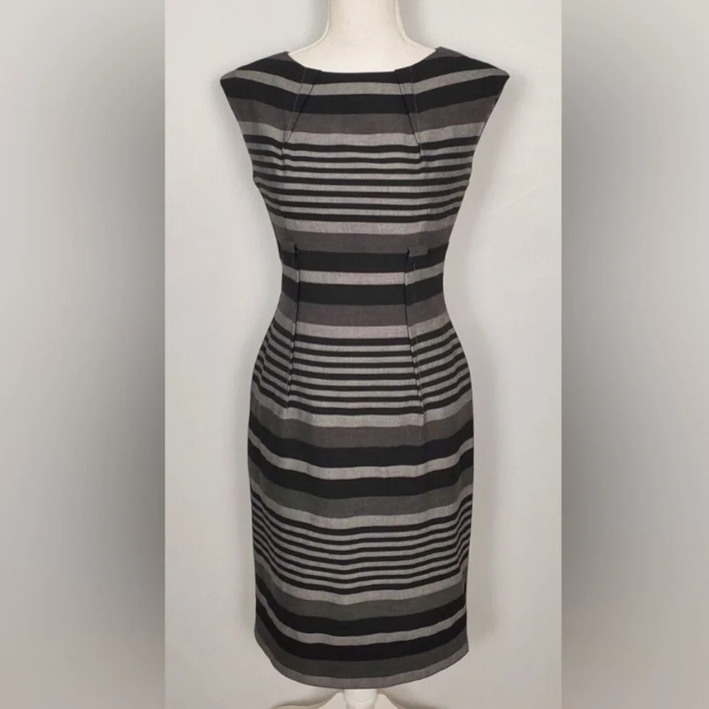 Women’s Striped Sleeveless Midi Knee Length Dress Calvin Klein 12 Black Gray